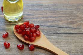 Pomegranate Oil (Punicic Acid)